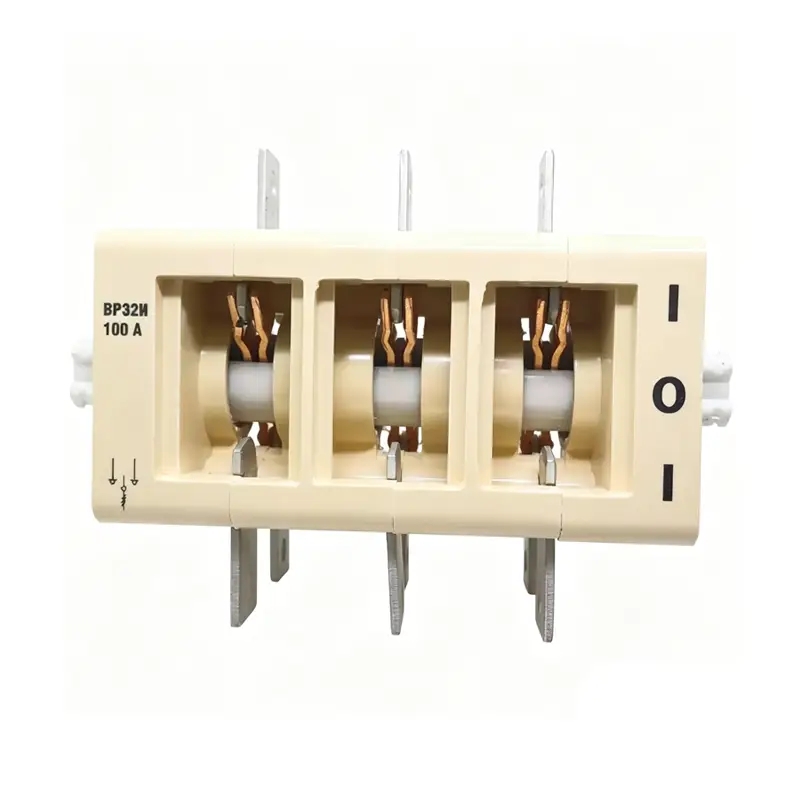 BP32 Isolator Switch 100-630A | Single/Double Throw 3 Phase Disconnect Switch - Image 2